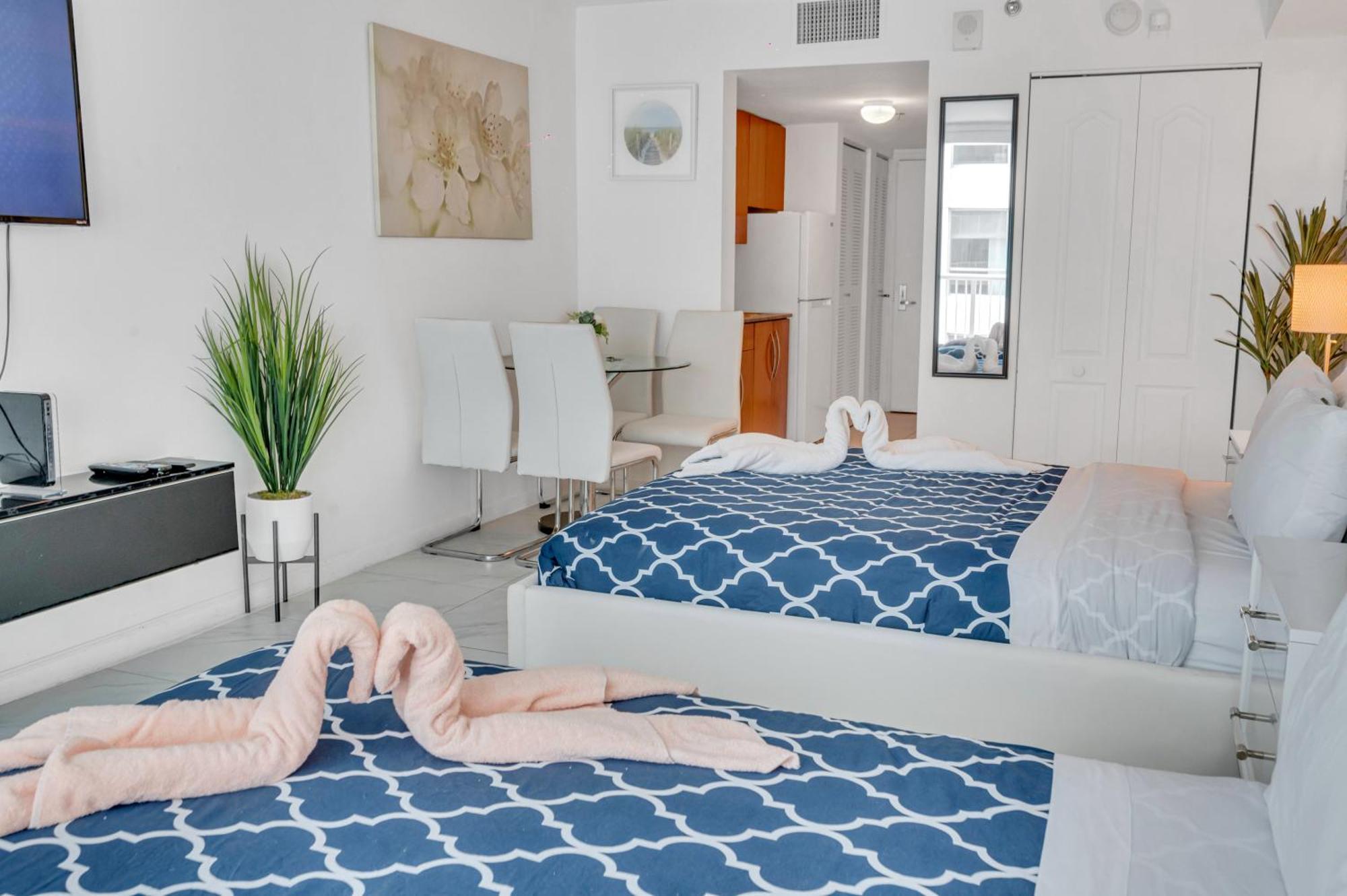 Beautiful High Floor * Brickell * Ocean View Apartamento Miami